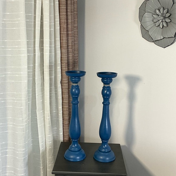 Fiddle & Fern Candle Holders Classic Blue Distressed - Picture 2 of 5